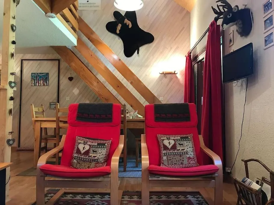 Appartement 65M2 Esprit Chalet. Parking. Balcon Cauterets Διαμέρισμα
