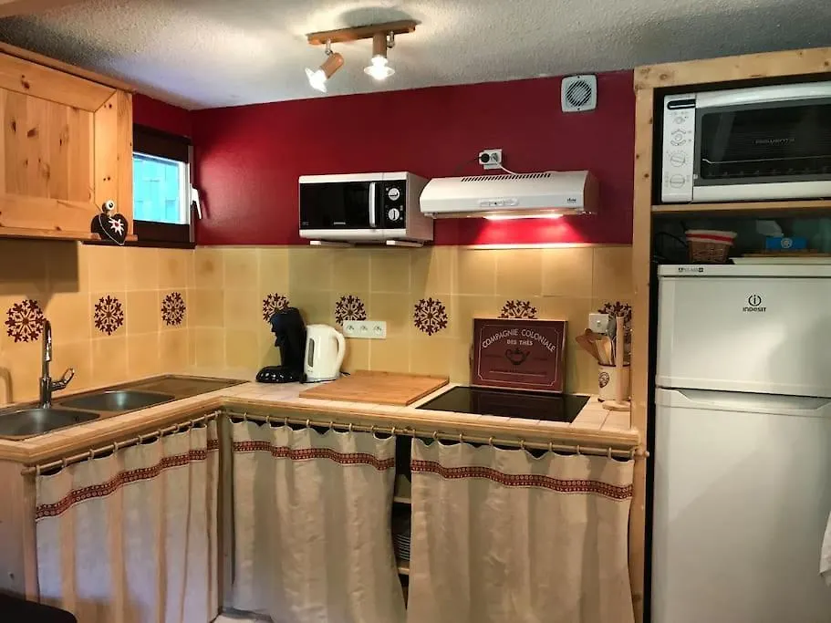 Appartement 65M2 Esprit Chalet. Parking. Balcon Cauterets Apartment