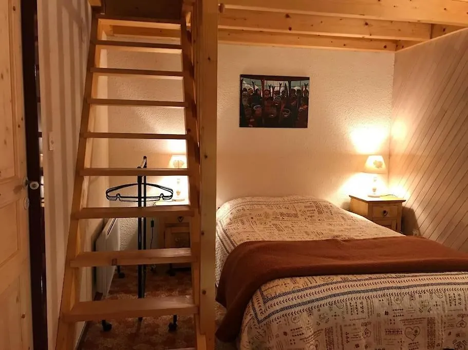 Apartment Appartement 65M2 Esprit Chalet. Parking. Balcon Cauterets France